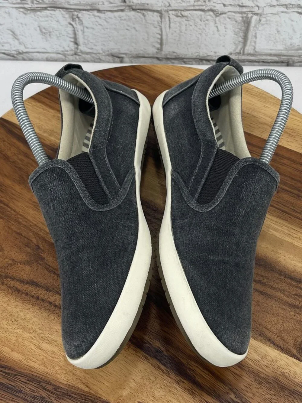 Taos Dandy Womens 8.5 Charcoal Gray Washed Canvas Slip On Comfort Shoes DND13455